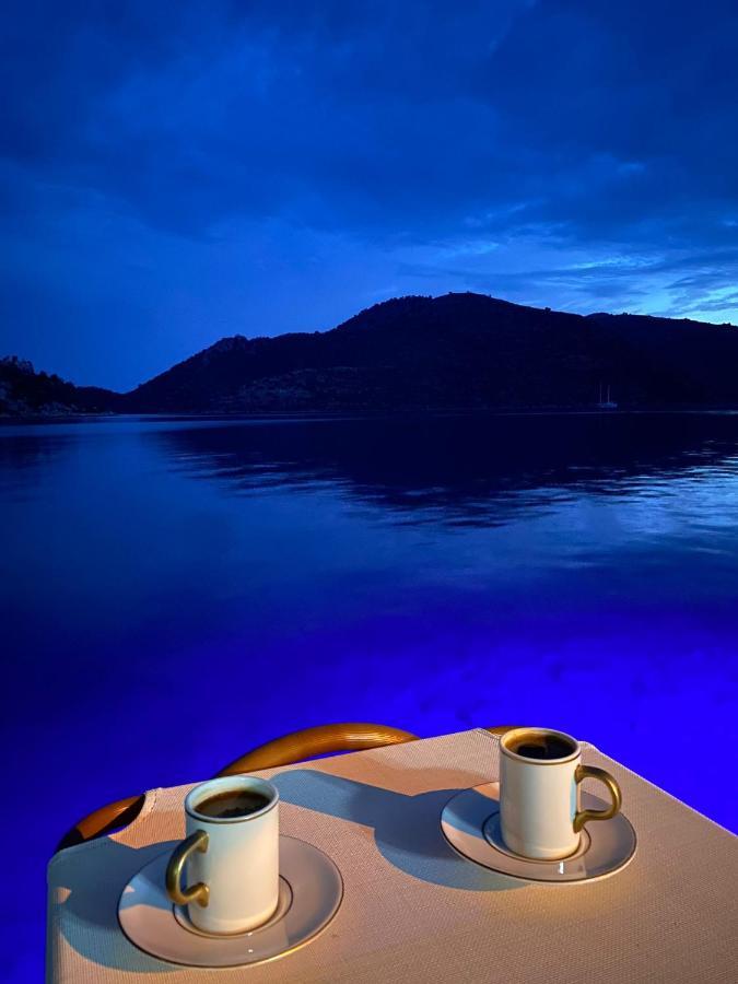 Melisa Hotel Bozburun Bagian luar foto